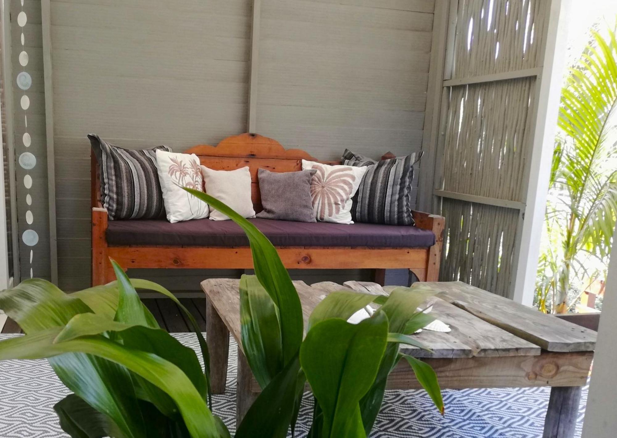 Tranquil Gem - Lush Garden View & Solar Energy! Daire Plettenberg Bay Dış mekan fotoğraf